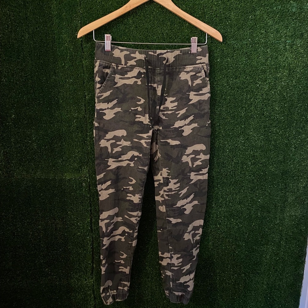 S.O.N.G. Camouflage Jogger Style Pants